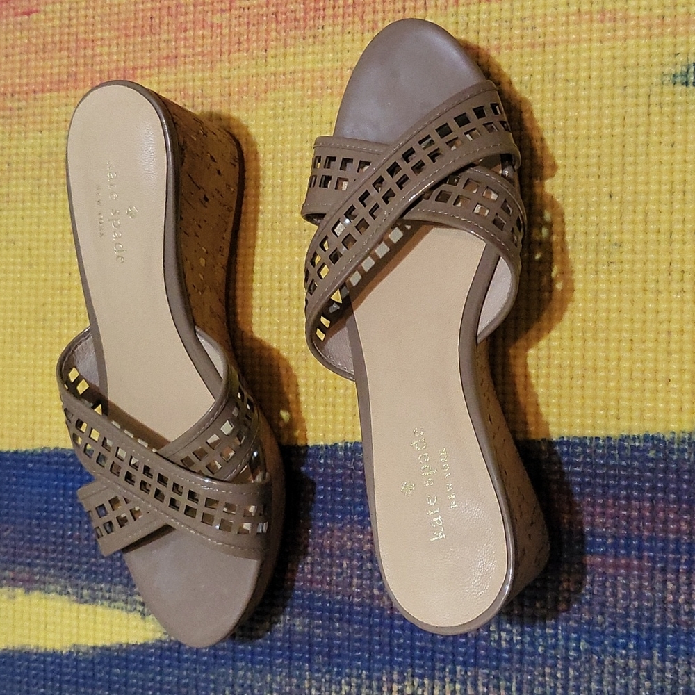 Women wedges